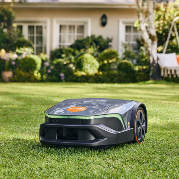 STIHL IMOW 6.0 EVO ROBOTMAAIER Knoll Tuinmachines